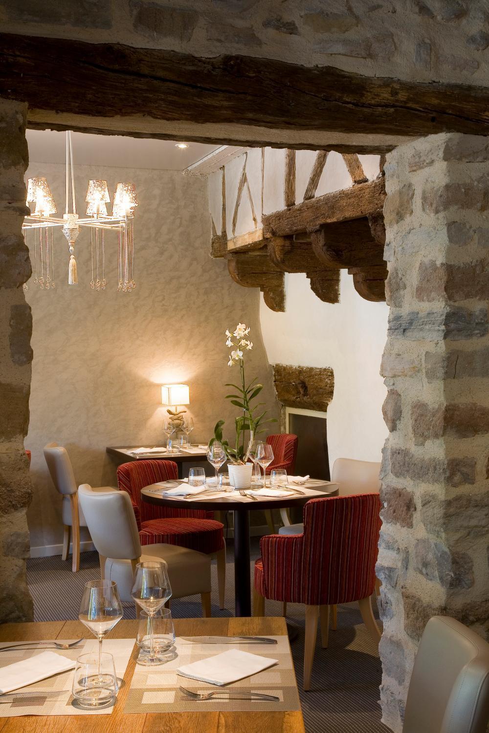 Logis Hotel Les Flots Bleus Больє-сюр-Дордонь Екстер'єр фото